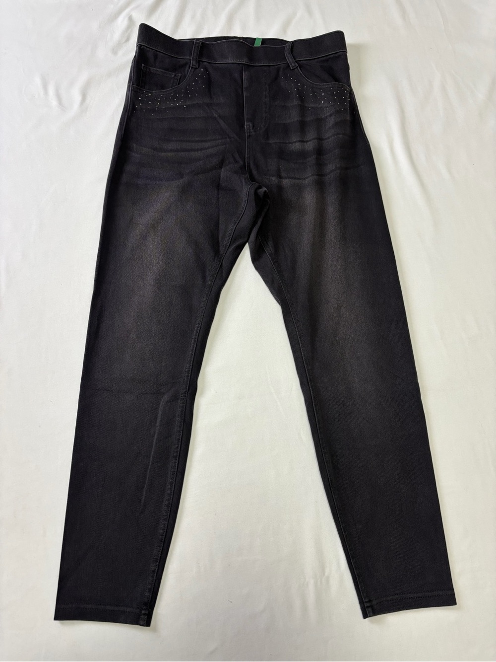 HALARA Women's Skinny Jeans in Black